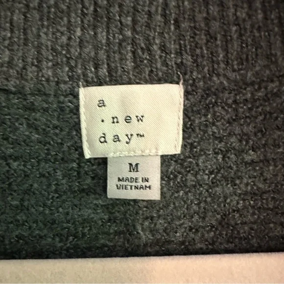 A New Day Dark Gray Oversized Cardigan, Size M - Picture 2 of 4